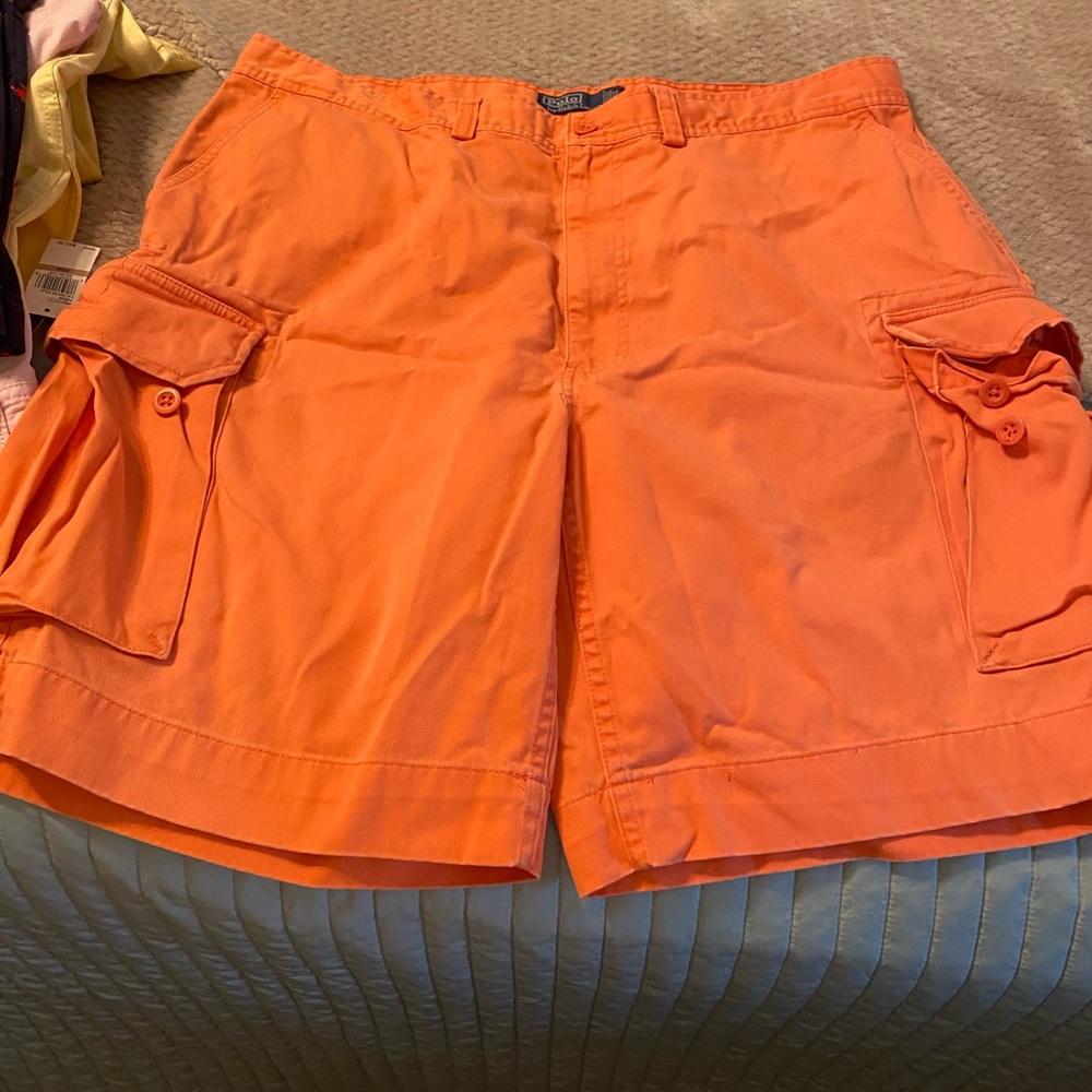 Men’s cargo shorts